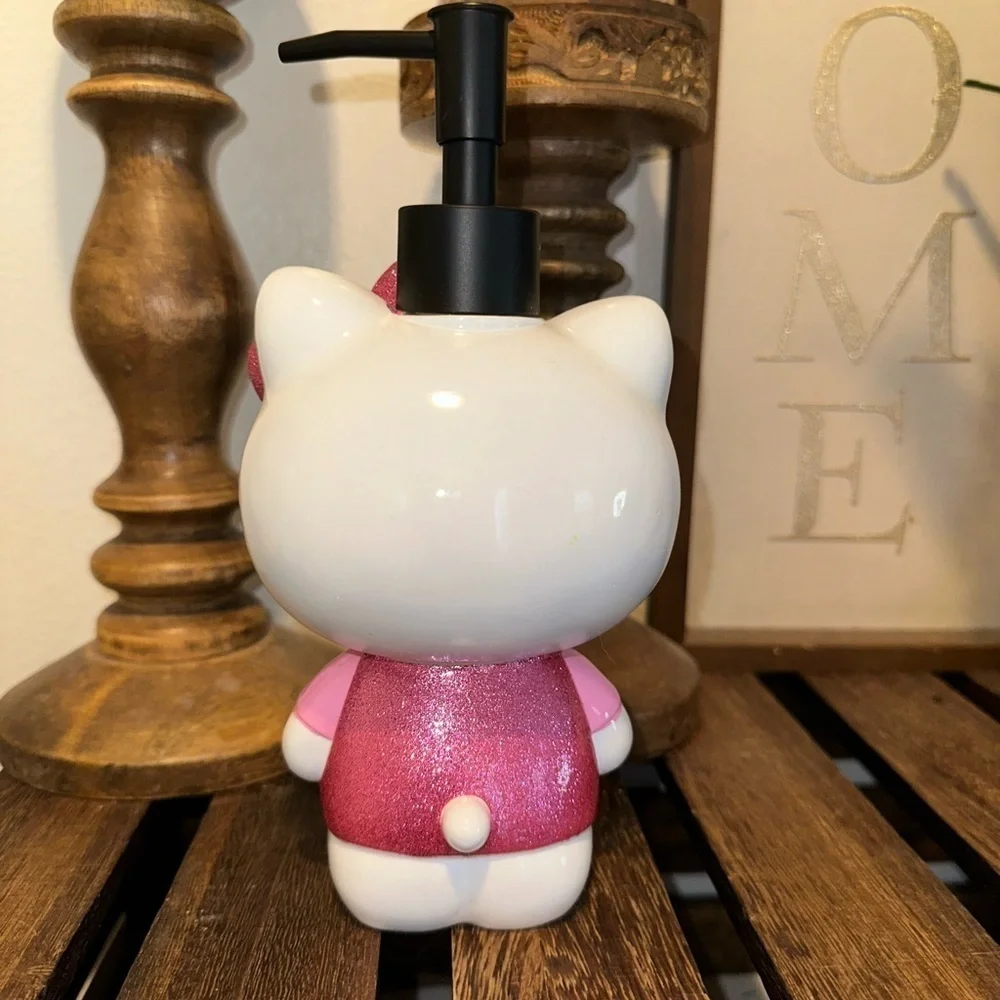 Hello Kitty Pink Glitter Sparkle Soap Dispenser